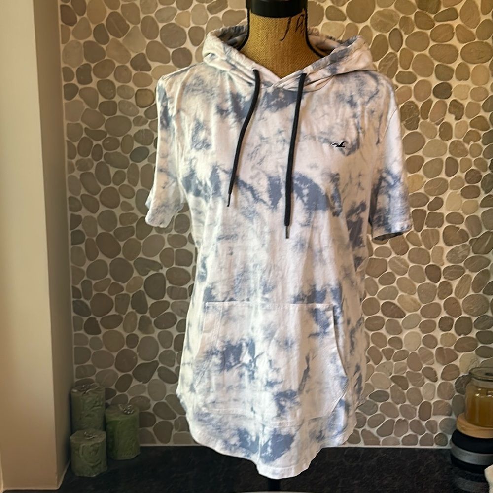 Hollister White And Blue Tie-Dye Hooded Tee Size M